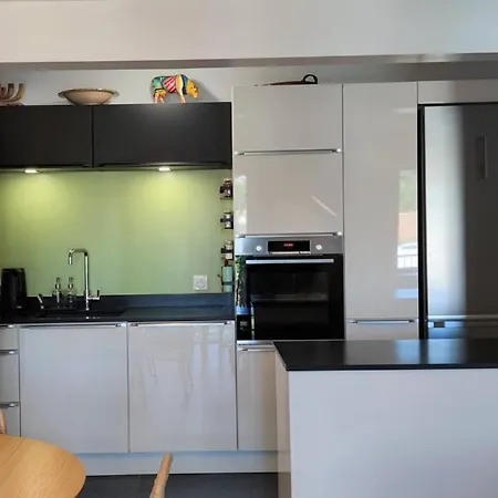 La Ciotat, Renove En Bord De Apartment