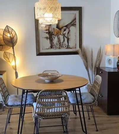 La Ciotat, Renove En Bord De