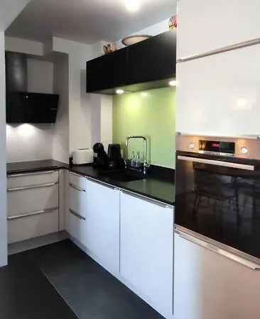La Ciotat, Renove En Bord De La Ciotat